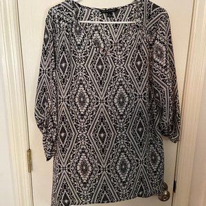 Zac & Rachel black and white blouse